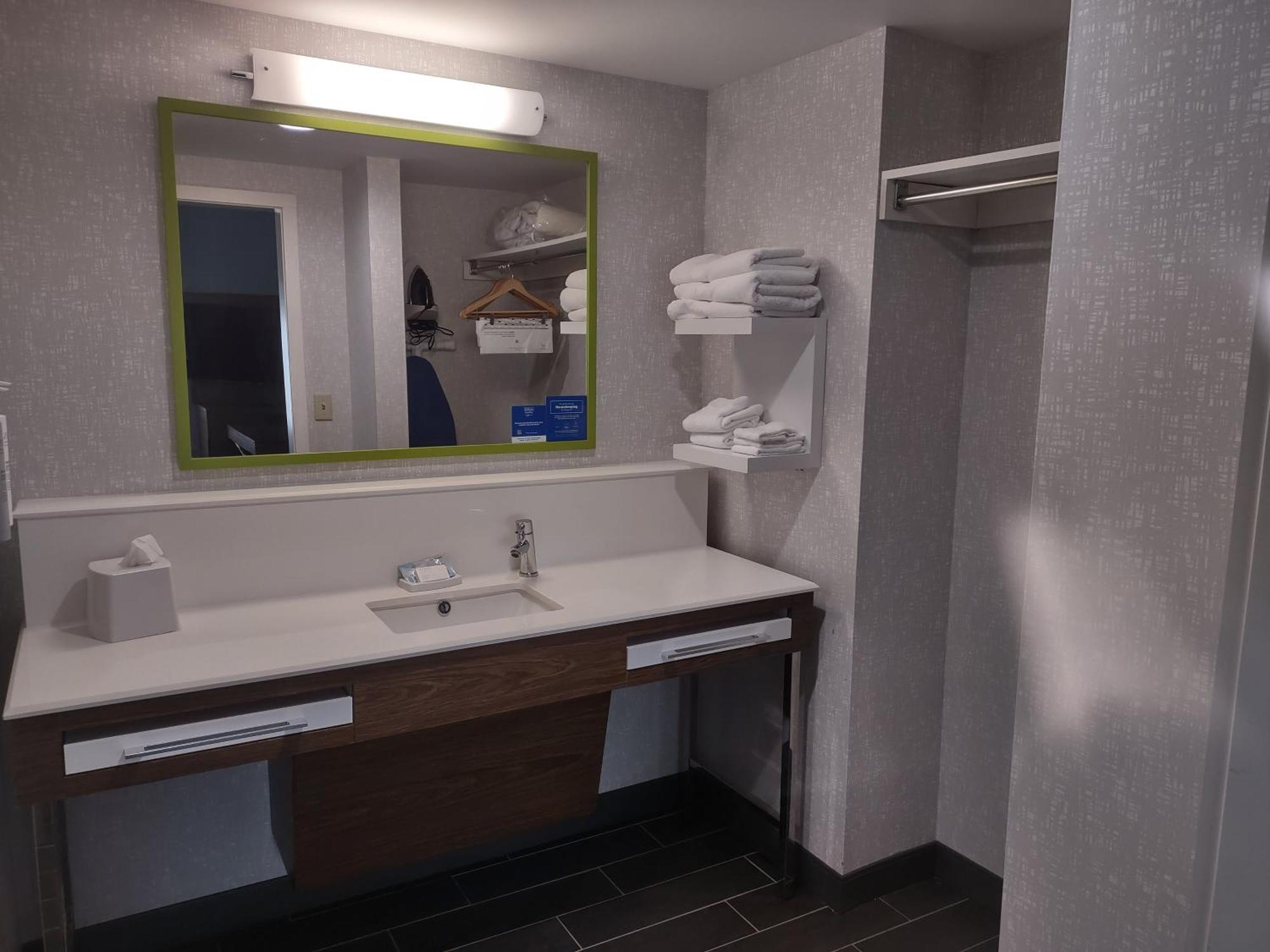 Hampton & Pittsburgh Pa Hotel 3*